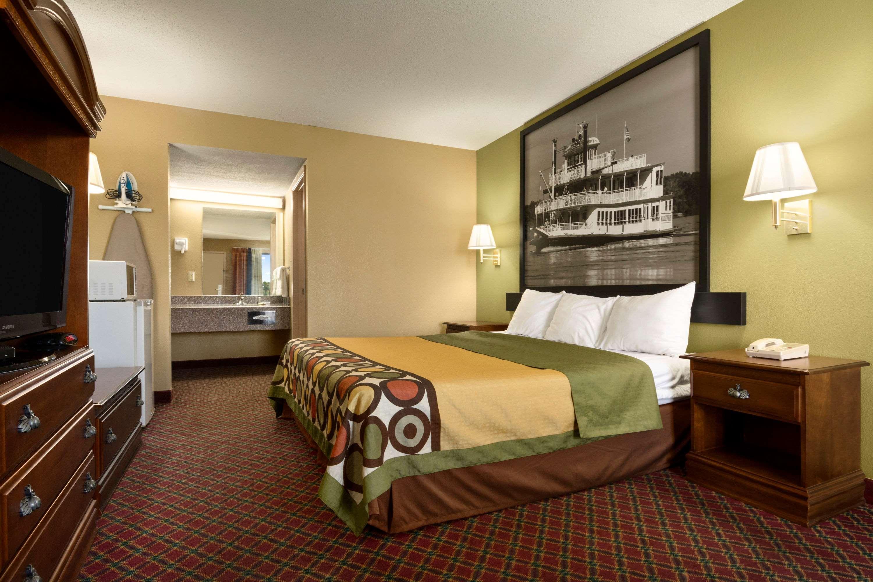 Super 8 by Wyndham Hattiesburg North Exterior foto